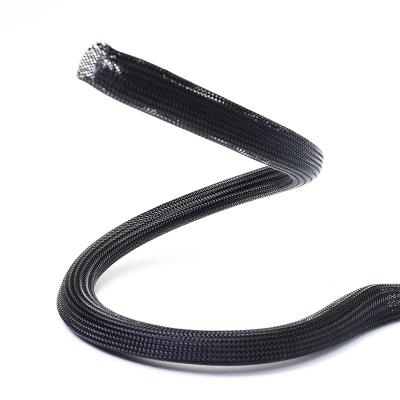 Gaine tressée extensible à tissage serré en PET