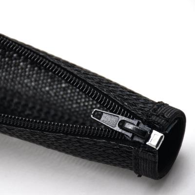 Gaine tressée extensible à fermeture éclair pour câbles