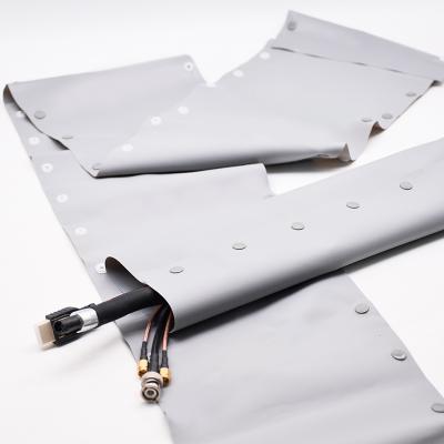 Gaine de câble réversible en PVC pour boutons